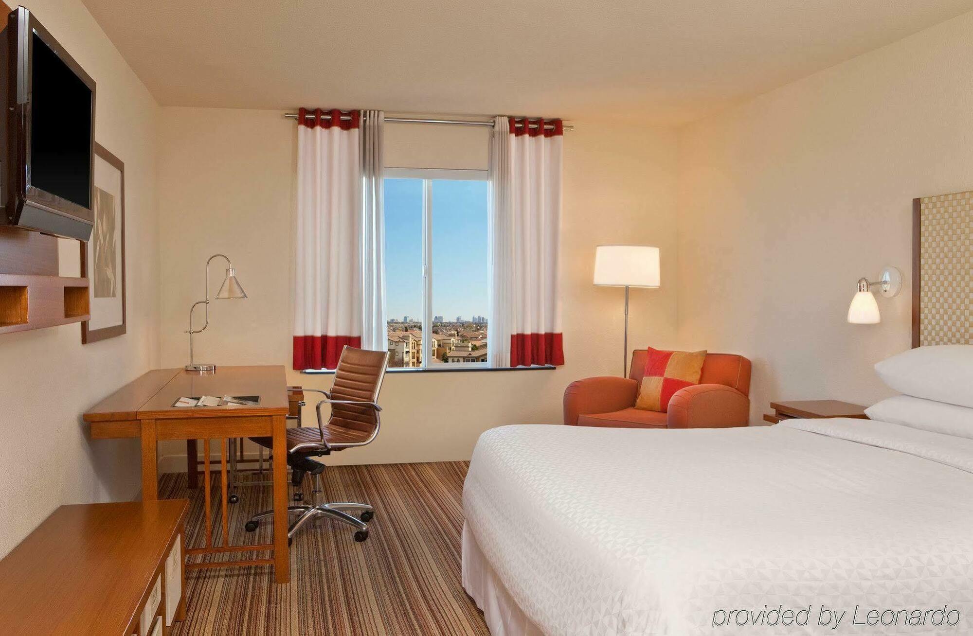 โฟร์ พอยต์ บาย เชอราตัน แซคราเมนโต อินเตอร์เนชั่นแนล แอร์พอร์ต Hotel ซาคราเมนโต ภายนอก รูปภาพ